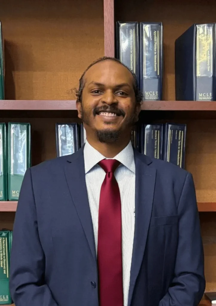 Raymond Khan | A Dedicated Lawyer in CT